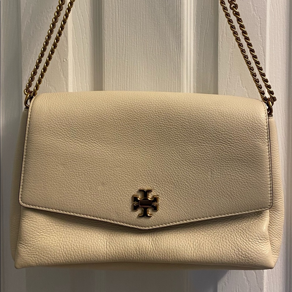Tory Burch classic pocketbook with gold chain